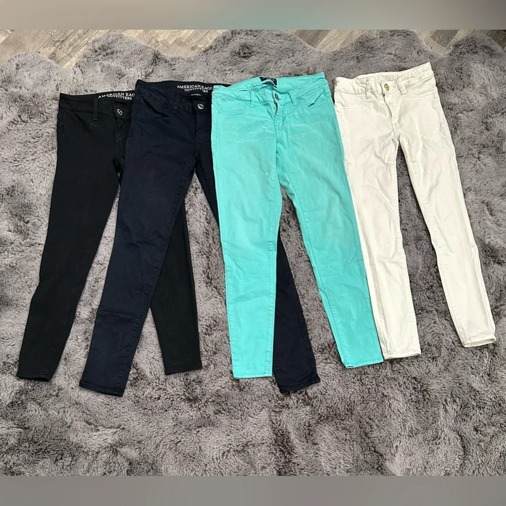 Lot of 4 AE Jegging pants - Picture 2 of 3